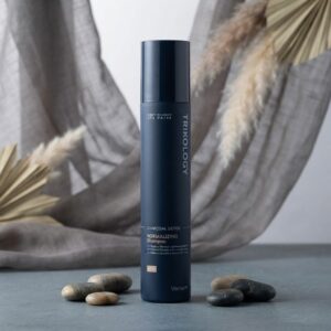 Versum Trikology Charcoal Detox Normalizing Shampoo (250 ml)